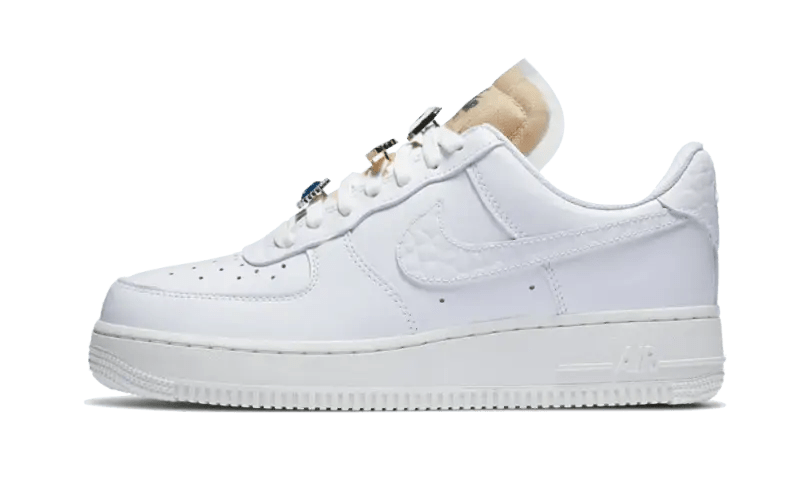 Womens white nike air force 1 07 hotsell