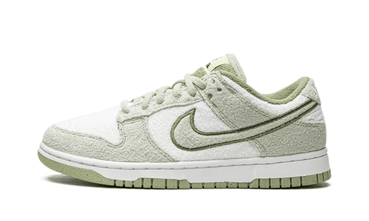 Nike Dunk Low SE Fleece Green - Secured Stuff