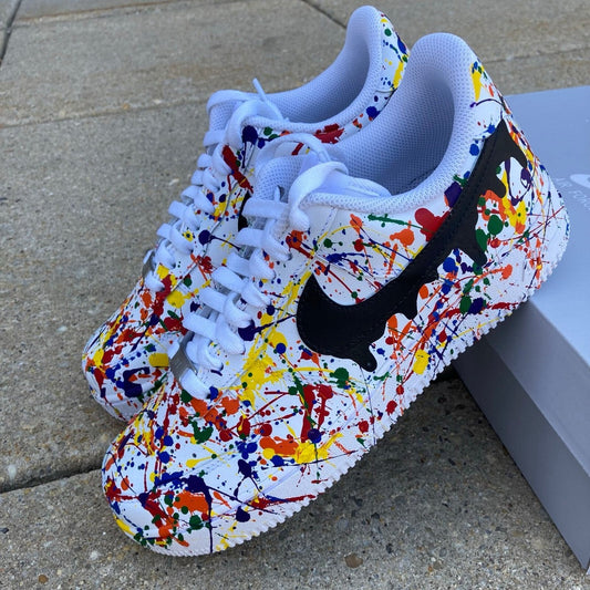 Custom sneakers, czyli kiedy but staje się dziełem sztuki