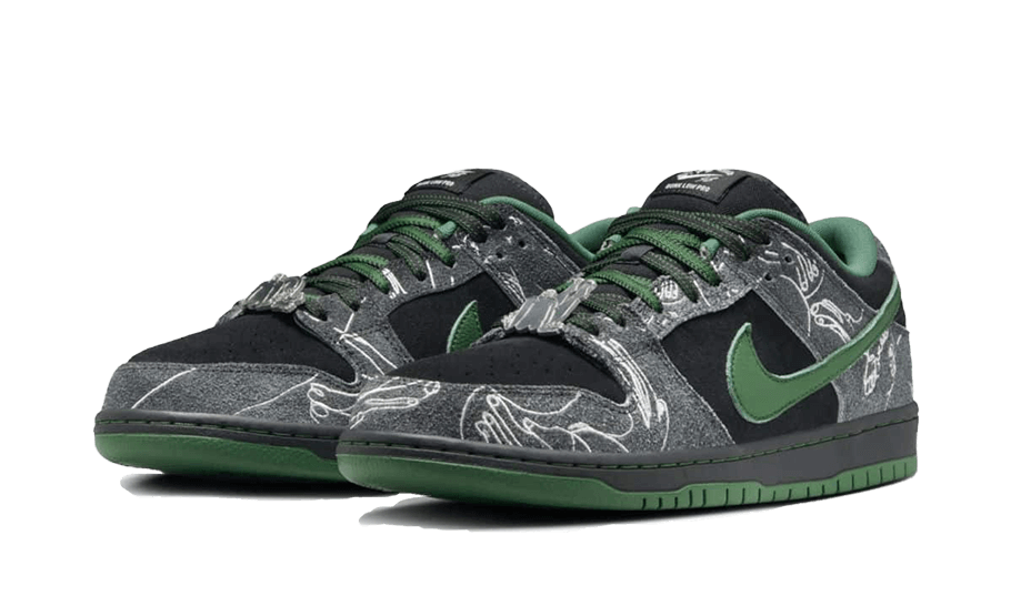 Nike SB Dunk Low There Skateboards