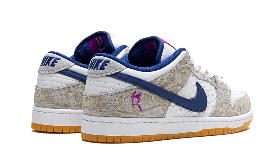 Nike SB Dunk Low Rayssa Leal tył