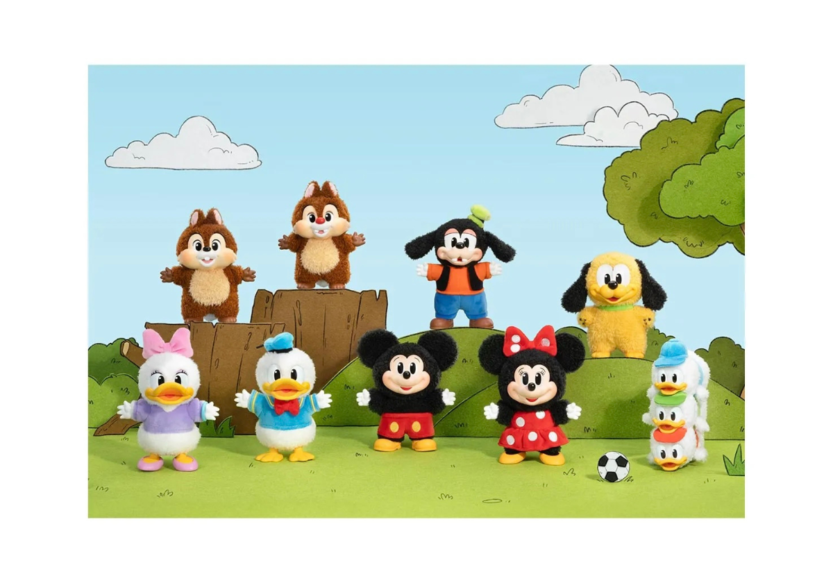 Pop Mart Disney Mickey Family Together Series Plush Keychain Sealed Case