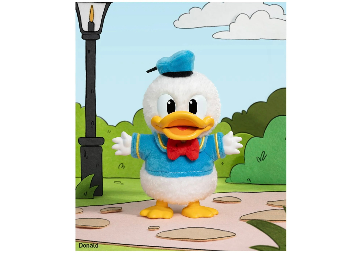 Pop Mart Disney Mickey Family Together Series Plush Keychain Sealed Case