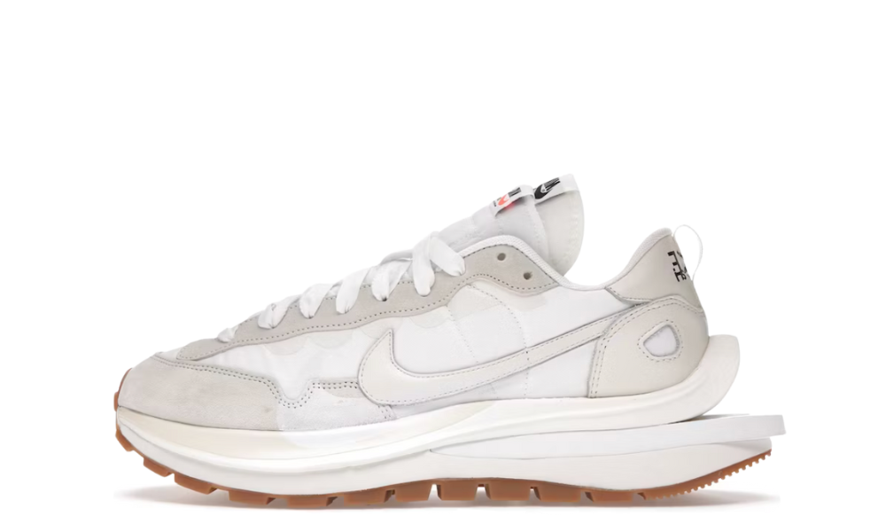 Nike Vaporwaffle sacai Sail Gum