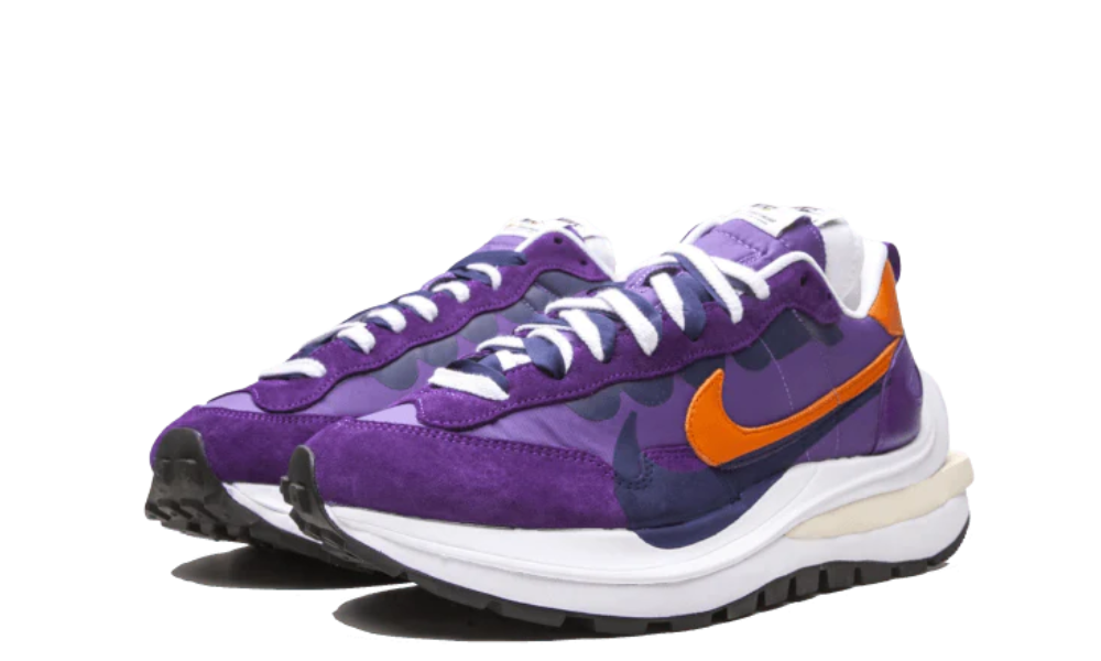 Nike Vaporwaffle sacai Dark Iris