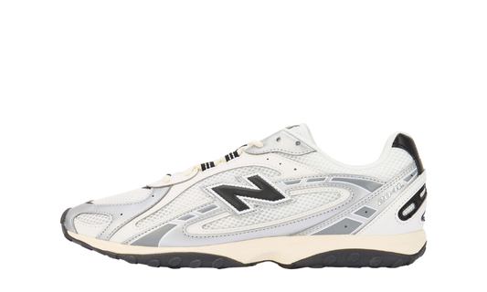 New Balance 204L Silver Metallic Black