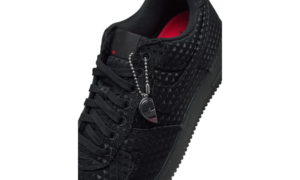 Nike Air Force 1 Retro Valentine’s Day