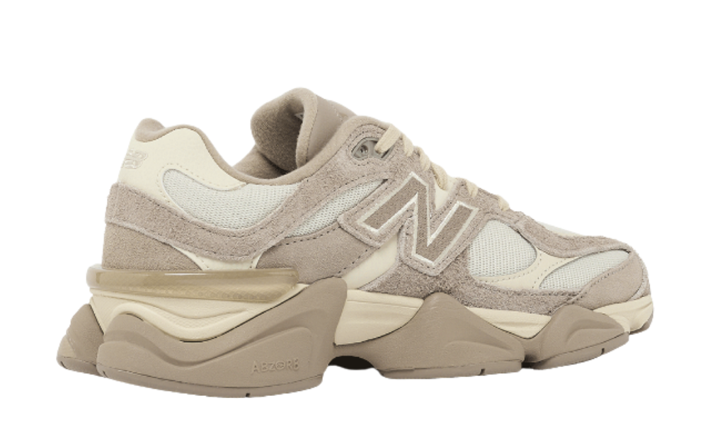 New Balance 9060 Driftwood Beige