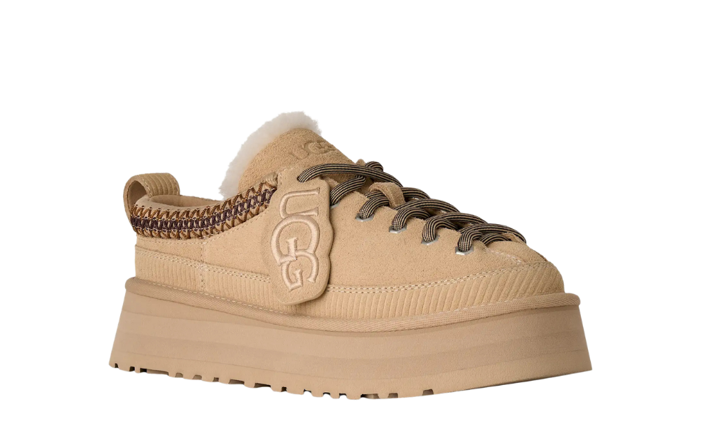 UGG Heritage Lace-Up Sand Castle