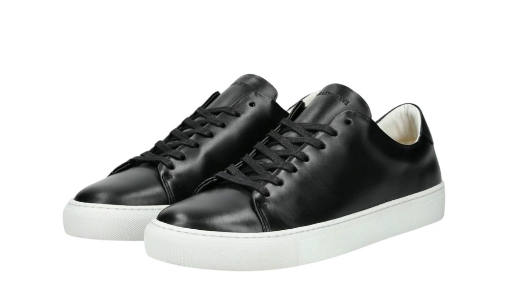 Sneaky Steve Moore Black