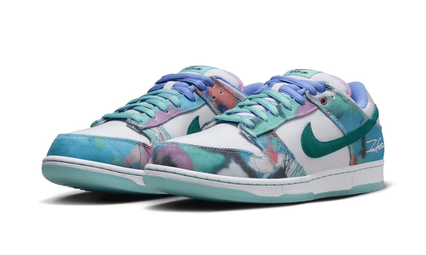 Nike SB Dunk Low Futura Laboratories Bleached Aqua