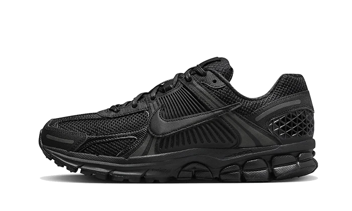 Nike Vomero 5 Triple Black - Secured Stuff