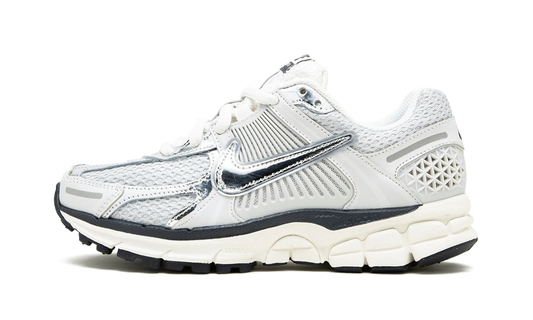 Nike Zoom Vomero 5 Photon Dust - Secured Stuff