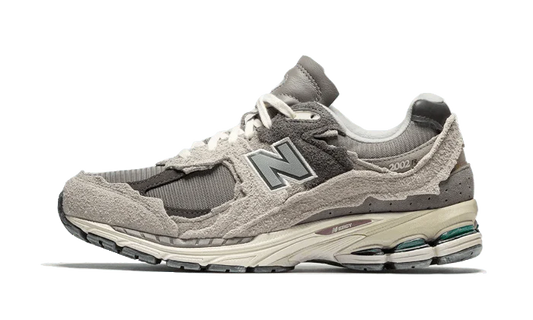 New Balance 2002R Protection Pack Rain Cloud bok