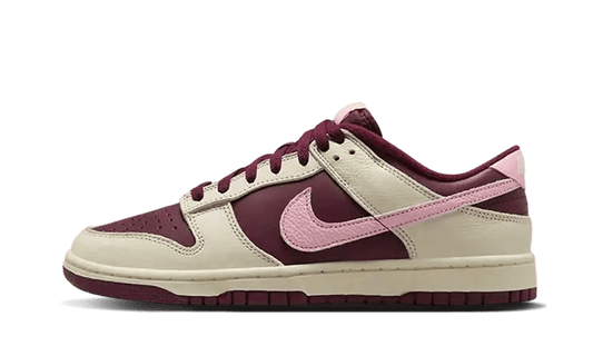 Nike Dunk Low Retro PRM Valentine's Day - Secured Stuff